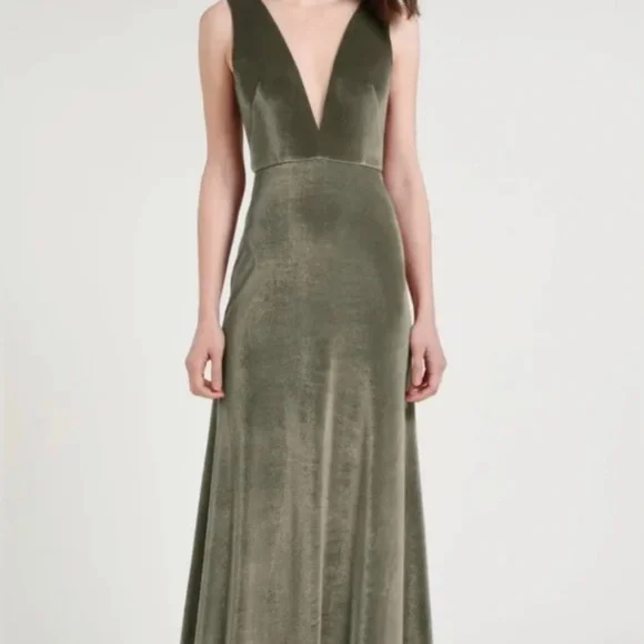 Jenny Yoo Logan Deep-V Velvet Column Gown Sage Green Bridesmaid or Formal Event - Picture 1 of 8